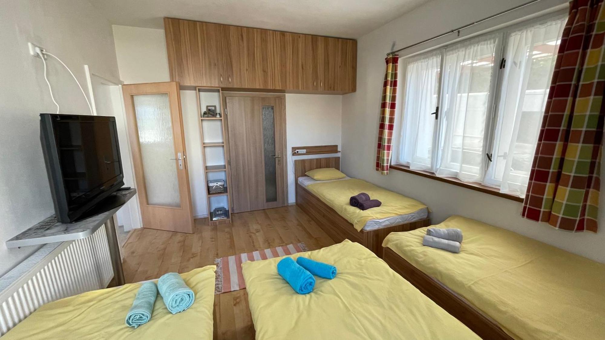 Guesthouse Trncin Mladá Boleslav Eksteriør billede